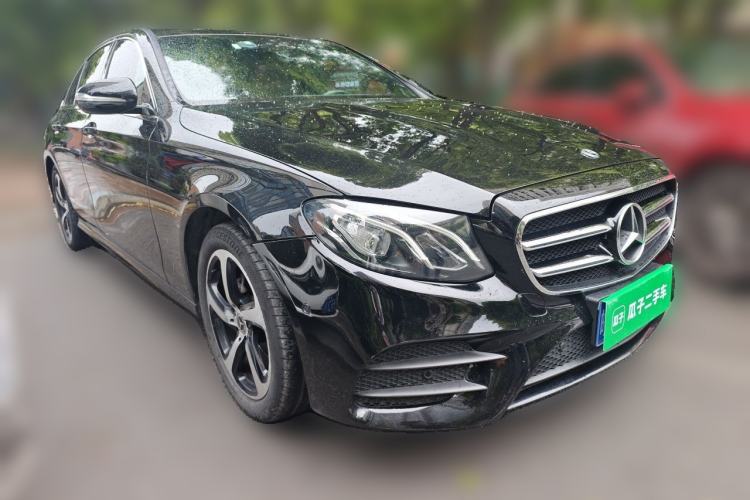 Used Mercedes-Benz E-Class 2017 E 200 Sport Front Right 45 Deg