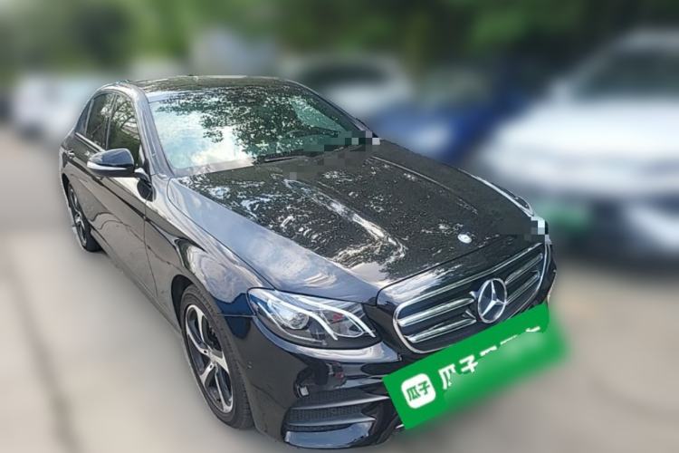 Used Mercedes-Benz E-Class 2017 E 200 Sport Front Right 45 Deg