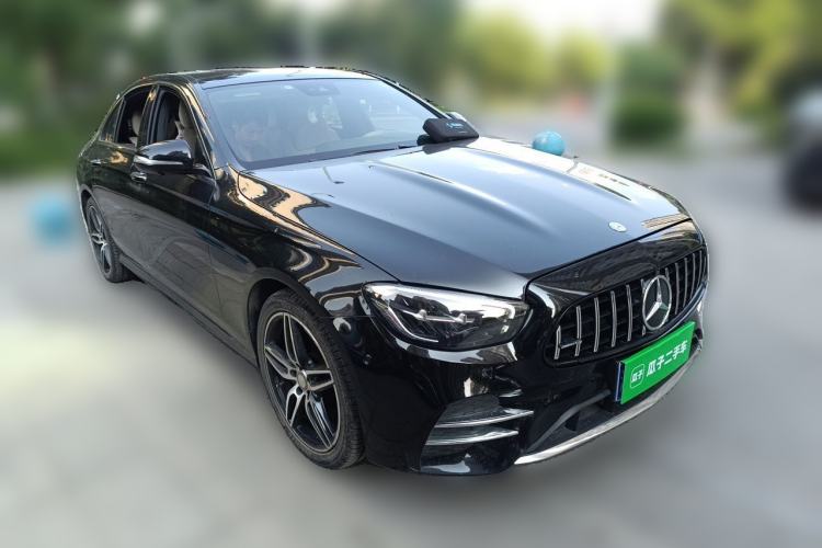 Used Mercedes-Benz E-Class 2017 E 300 Sport Edition Front Right 45 Deg