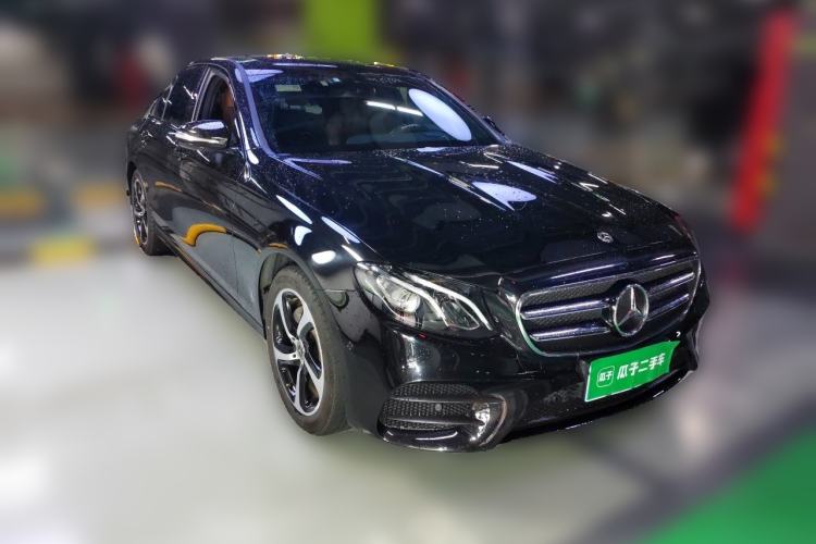 Used Mercedes-Benz E-Class 2017 E 200 Sport Front Right 45 Deg