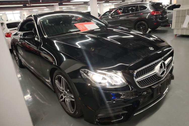 Used Mercedes-Benz E-Class 2017 E 200 Coupe Front Right 45 Deg