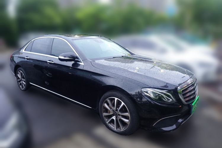 Used Mercedes-Benz E-Class 2017 E 300 L Luxury Model Front Right 45 Deg