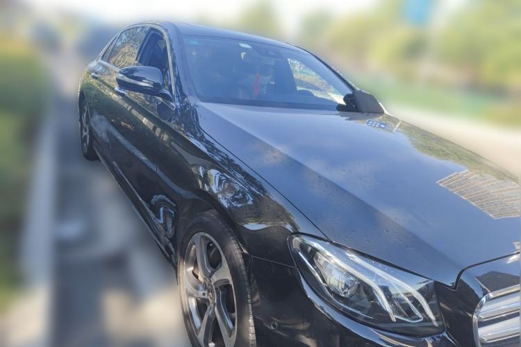 Used Mercedes-Benz E-Class 2017 E 300 L Sporty and Stylish Model Front Right 45 Deg
