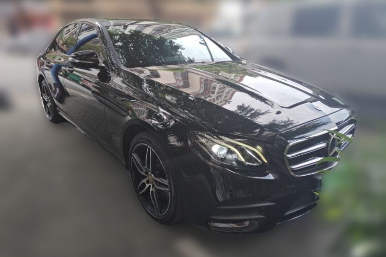 Used Mercedes-Benz E-Class 2017 E 200 Sport 4MATIC Front Right 45 Deg