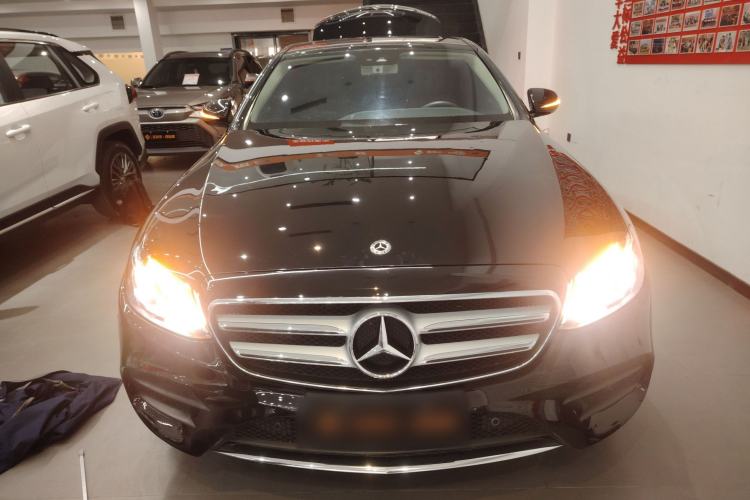 Used Mercedes-Benz E-Class 2017 E 300 L Sporty and Stylish Model Front