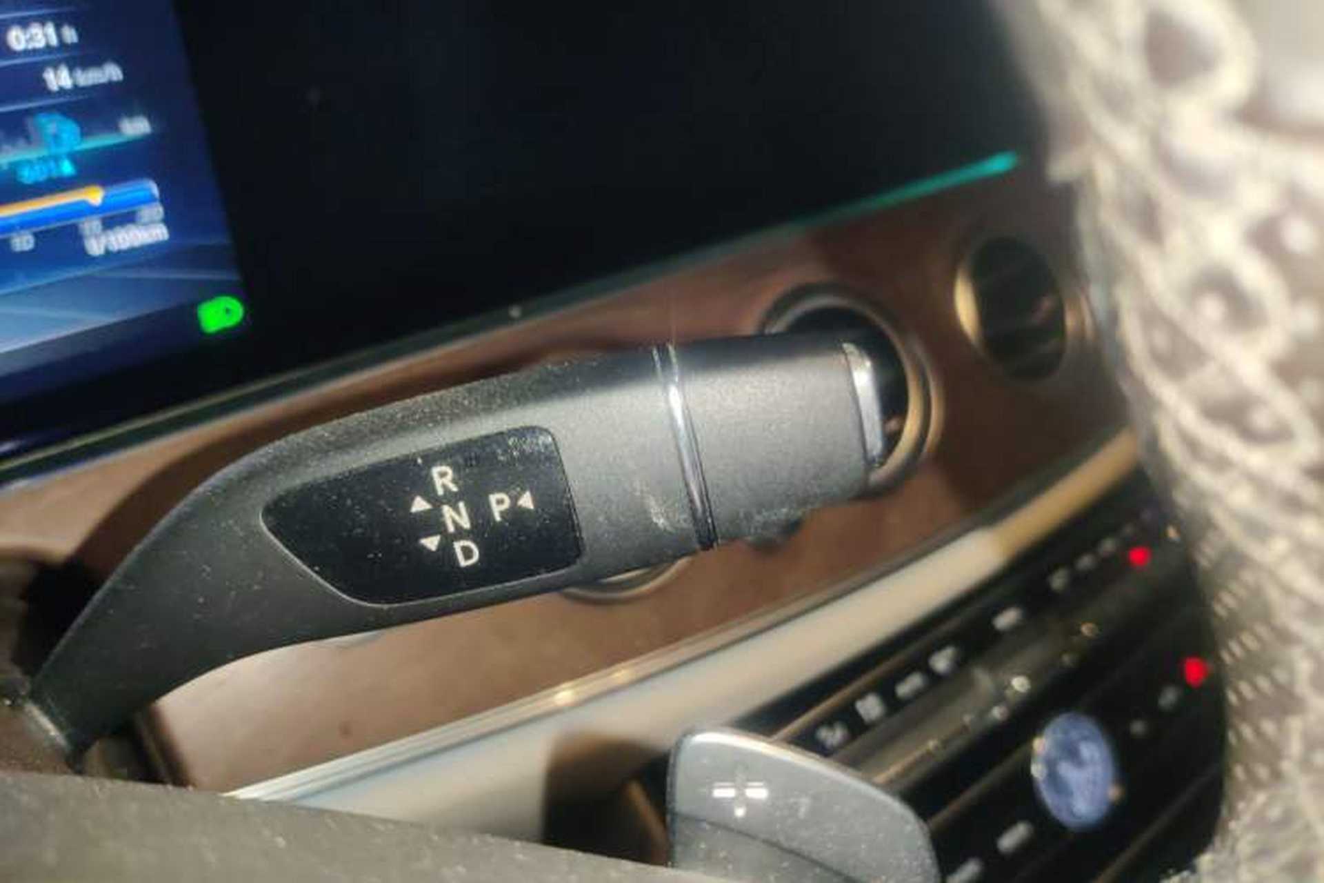 Used Mercedes-Benz E-Class 2017 E 300 L Luxury Model Gear Lever