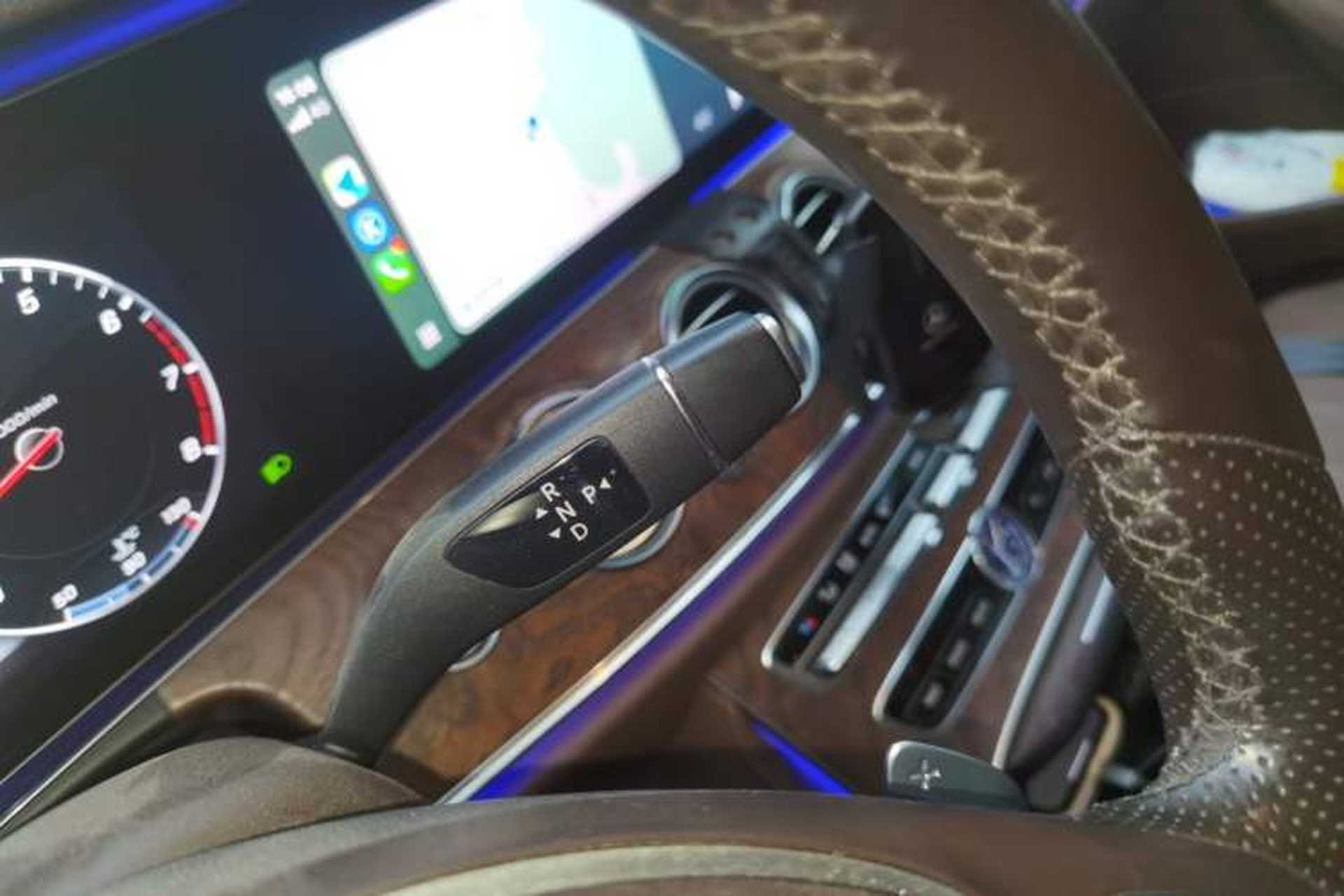 Used Mercedes-Benz E-Class 2017 E 300 L Luxury Model Gear Lever