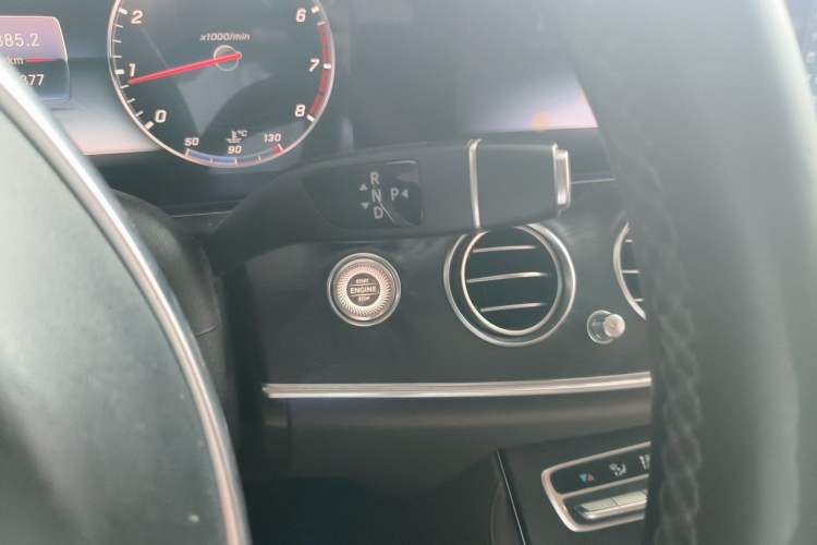 Used Mercedes-Benz E-Class 2017 E 300 L Sport Luxury Edition Gear Lever