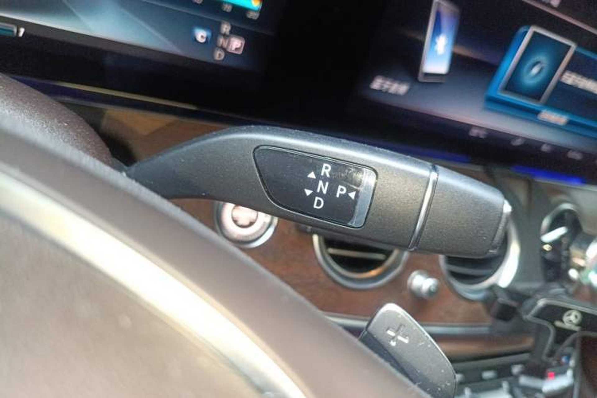Used Mercedes-Benz E-Class 2017 E 300 L Luxury Model Gear Lever