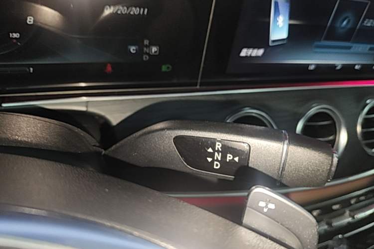 Used Mercedes-Benz E-Class 2017 E 320 L Sport 4MATIC Gear Lever
