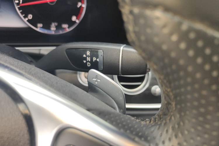 Used Mercedes-Benz E-Class 2017 E 300 L Sport Luxury Edition Gear Lever
