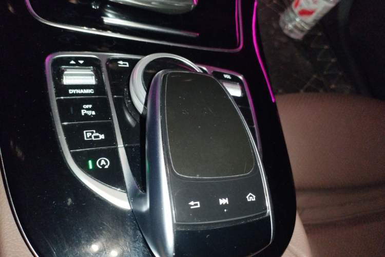 Used Mercedes-Benz E-Class 2017 E 200 L 4MATIC Gear Lever