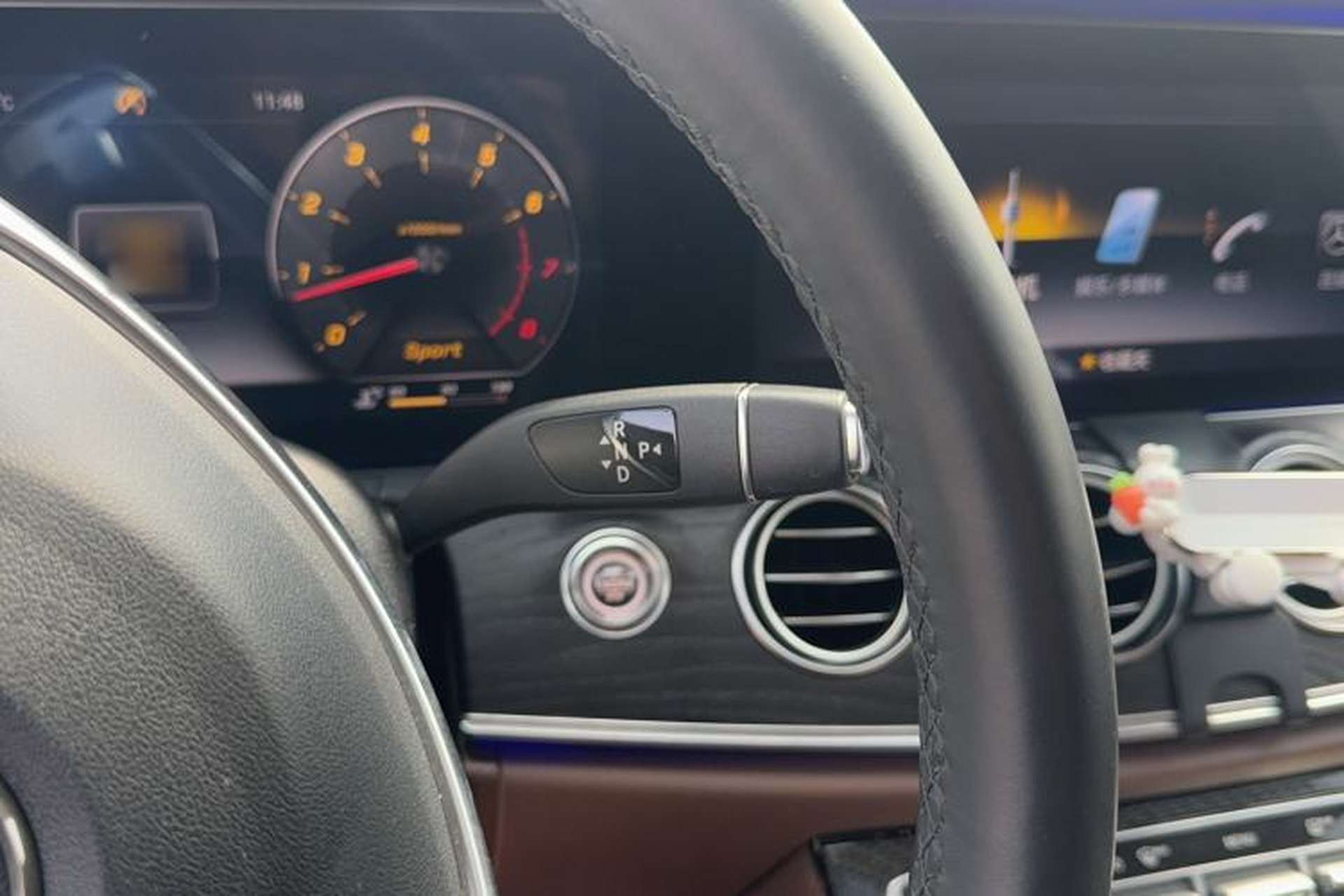 Used Mercedes-Benz E-Class 2017 E 200 L Sport 4MATIC Gear Lever