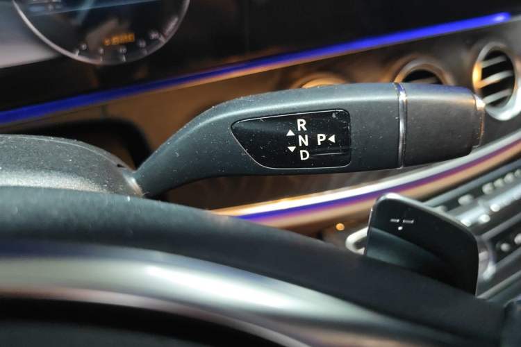 Used Mercedes-Benz E-Class 2017 E 320 L Sport 4MATIC Gear Lever