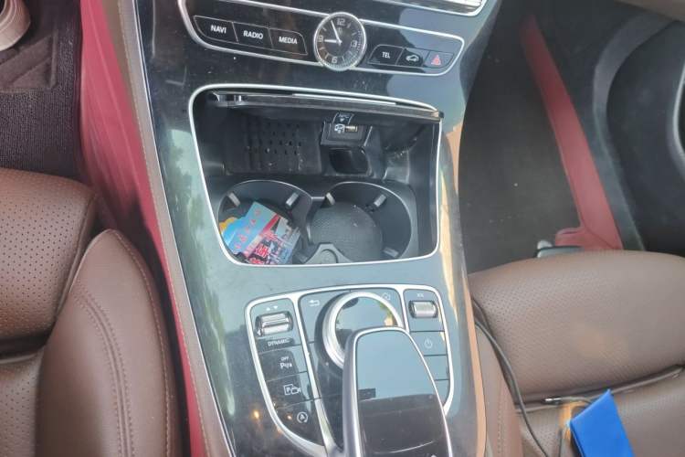 Used Mercedes-Benz E-Class 2017 E 200 Sport Gear Lever