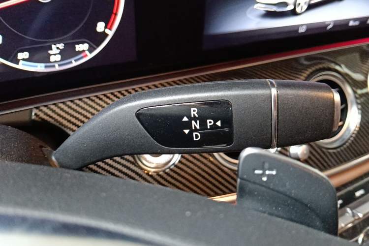 Used Mercedes-Benz E-Class 2017 E 300 L Sport Luxury Edition Gear Lever