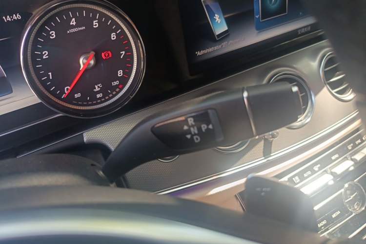 Used Mercedes-Benz E-Class 2017 E 300 Sport Edition Gear Lever