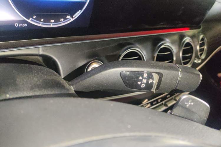 Used Mercedes-Benz E-Class 2017 E 300 L Sport Luxury Edition Gear Lever