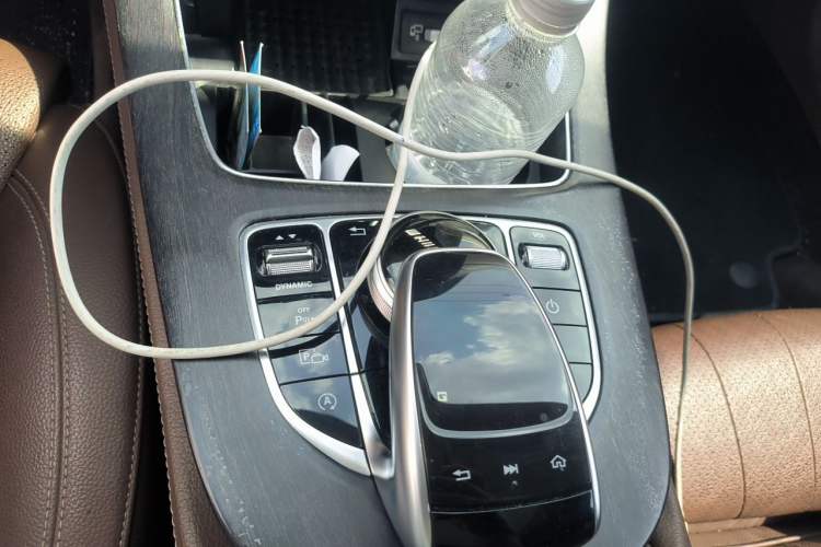 Used Mercedes-Benz E-Class 2017 E 200 L 4MATIC Gear Lever