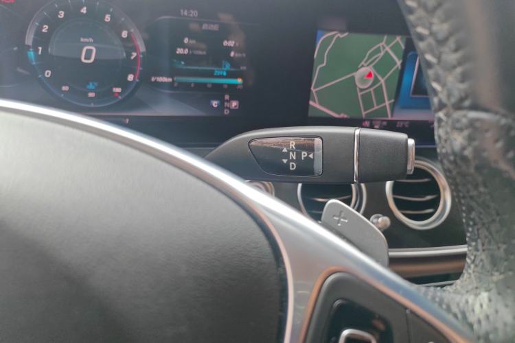 Used Mercedes-Benz E-Class 2017 E 300 L Sport Luxury Edition Gear Lever