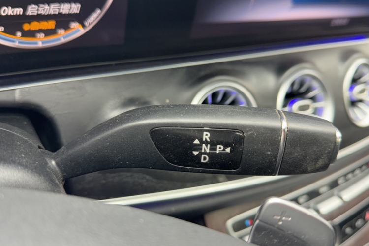 Used Mercedes-Benz E-Class 2017 E 320 L Sport 4MATIC Gear Lever