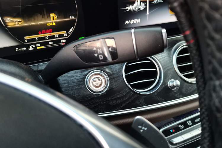 Used Mercedes-Benz E-Class 2017 E 200 L Sport 4MATIC Gear Lever