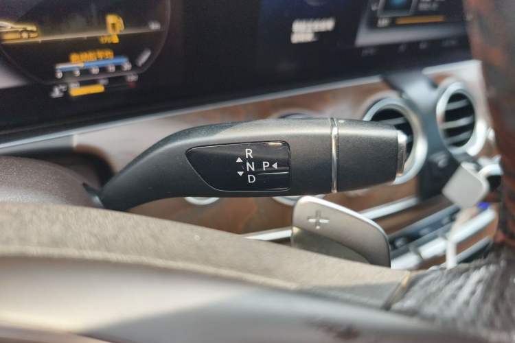 Used Mercedes-Benz E-Class 2017 E 300 L Luxury Model Gear Lever
