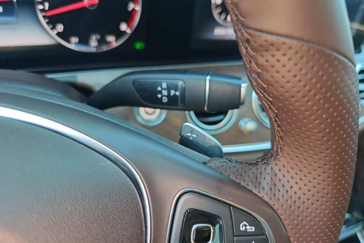 Used Mercedes-Benz E-Class 2017 E 300 L Luxury Model Gear Lever