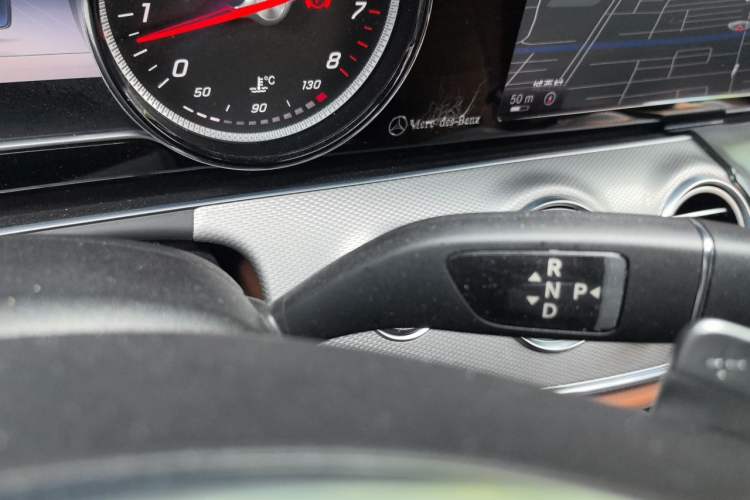 Used Mercedes-Benz E-Class 2017 E 200 Sport 4MATIC Gear Lever