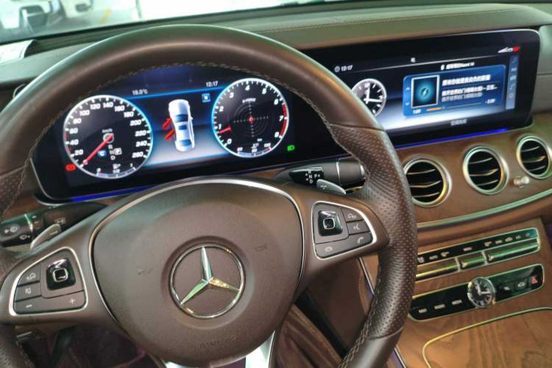Used Mercedes-Benz E-Class 2017 E 300 L Luxury Model Gear Lever