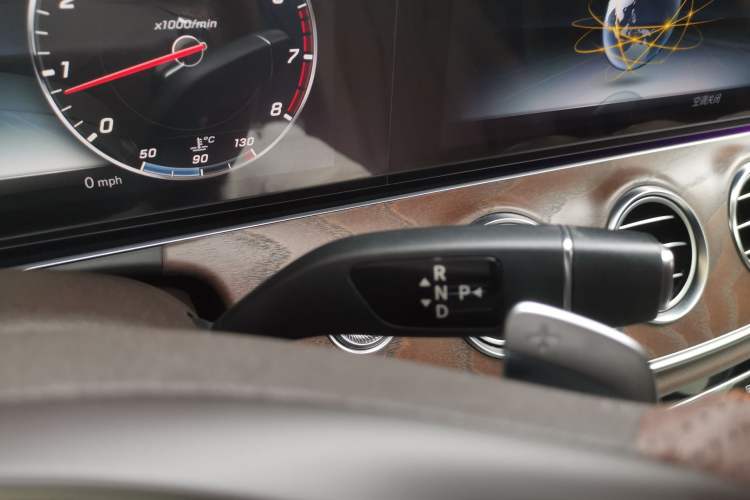Used Mercedes-Benz E-Class 2017 E 300 L Luxury Model Gear Lever