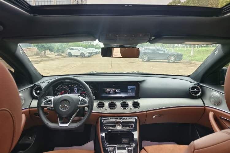 Used Mercedes-Benz E-Class 2017 Facelift E 200 Sport 4MATIC Headliner