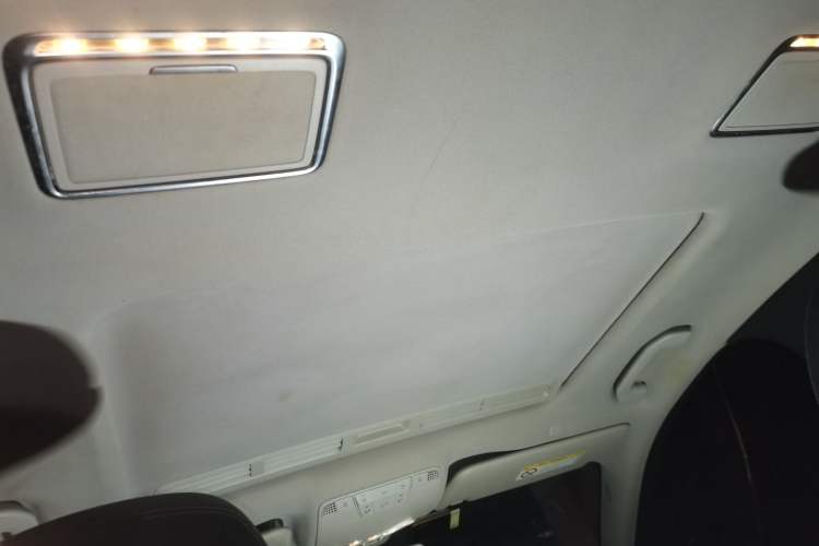 Used Mercedes-Benz E-Class 2017 E 200 L 4MATIC Headliner