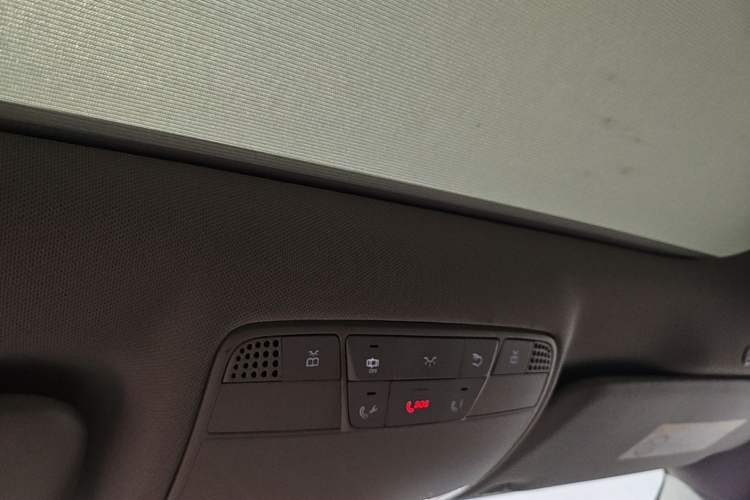 Used Mercedes-Benz E-Class 2017 E 300 L Sport Luxury Edition Headliner