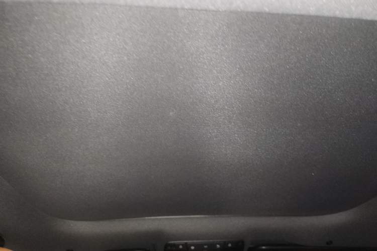 Used Mercedes-Benz E-Class 2017 E 300 Sport Edition Headliner