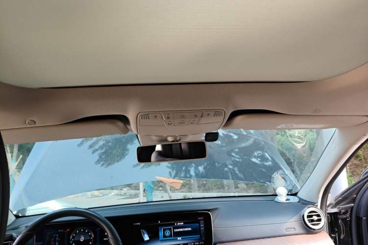 Used Mercedes-Benz E-Class 2017 E 300 L Luxury Model Headliner