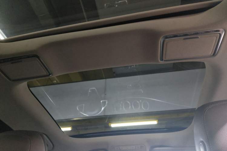 Used Mercedes-Benz E-Class 2017 E 200 L Sport 4MATIC Headliner