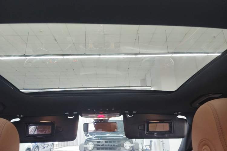 Used Mercedes-Benz E-Class 2017 E 200 Sport Headliner