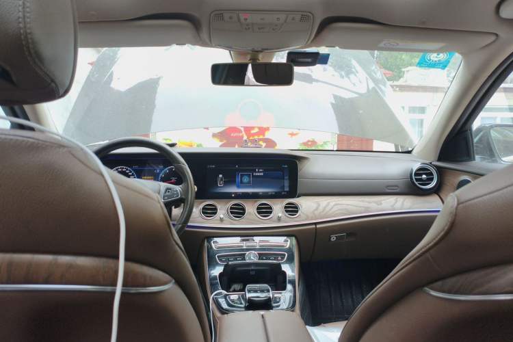 Used Mercedes-Benz E-Class 2017 E 300 L Luxury Model Headliner