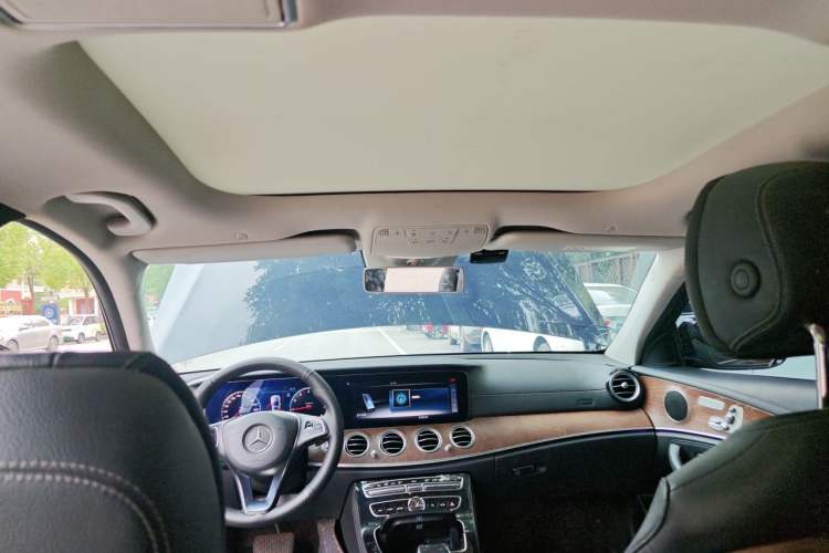 Used Mercedes-Benz E-Class 2017 E 300 L Luxury Model Headliner