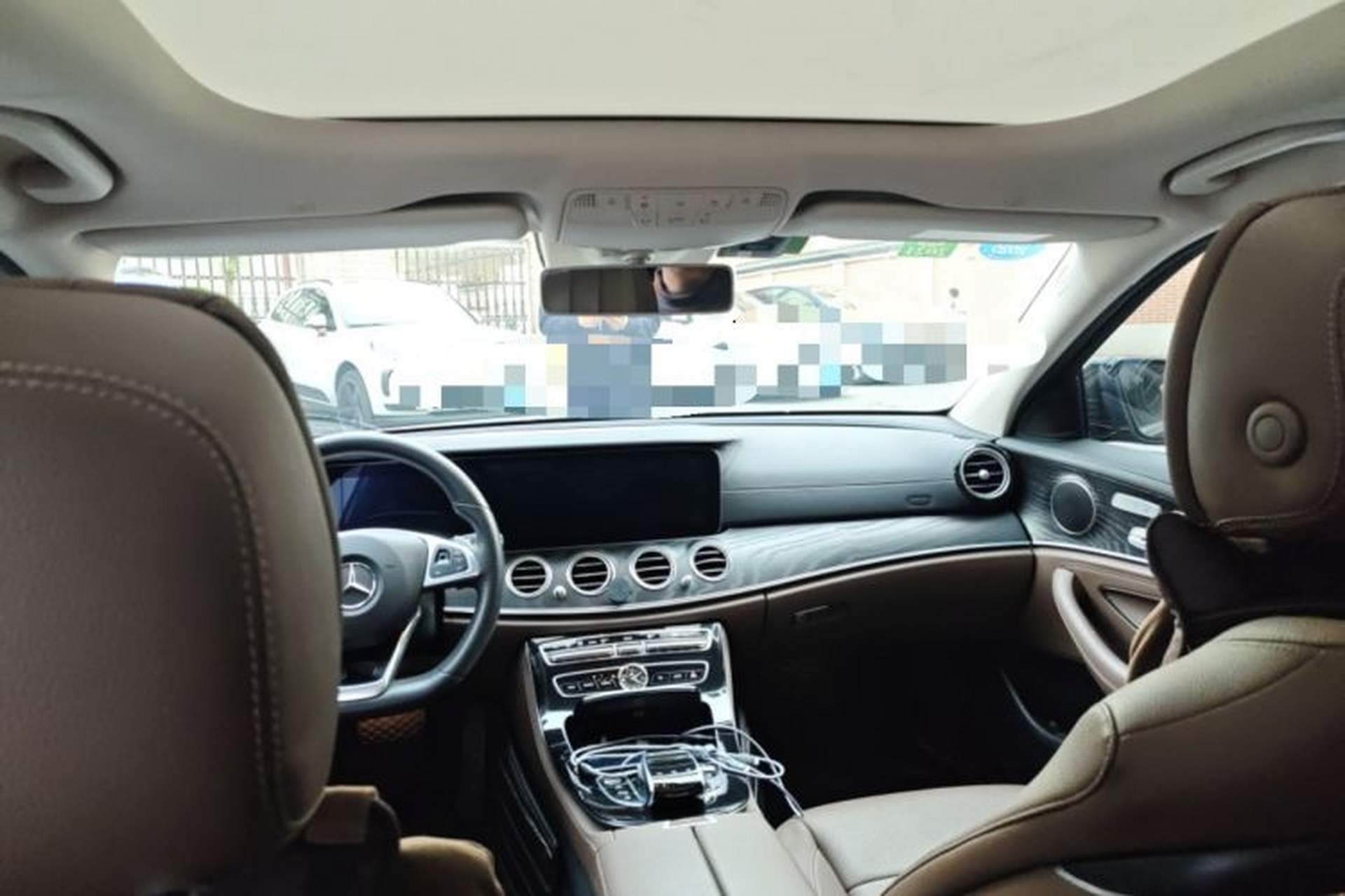 Used Mercedes-Benz E-Class 2017 E 300 L Sport Luxury Edition Headliner