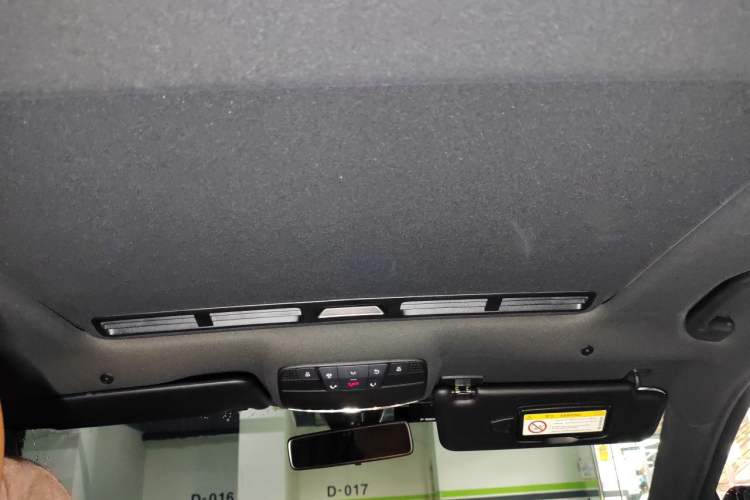 Used Mercedes-Benz E-Class 2017 E 200 Sport Headliner