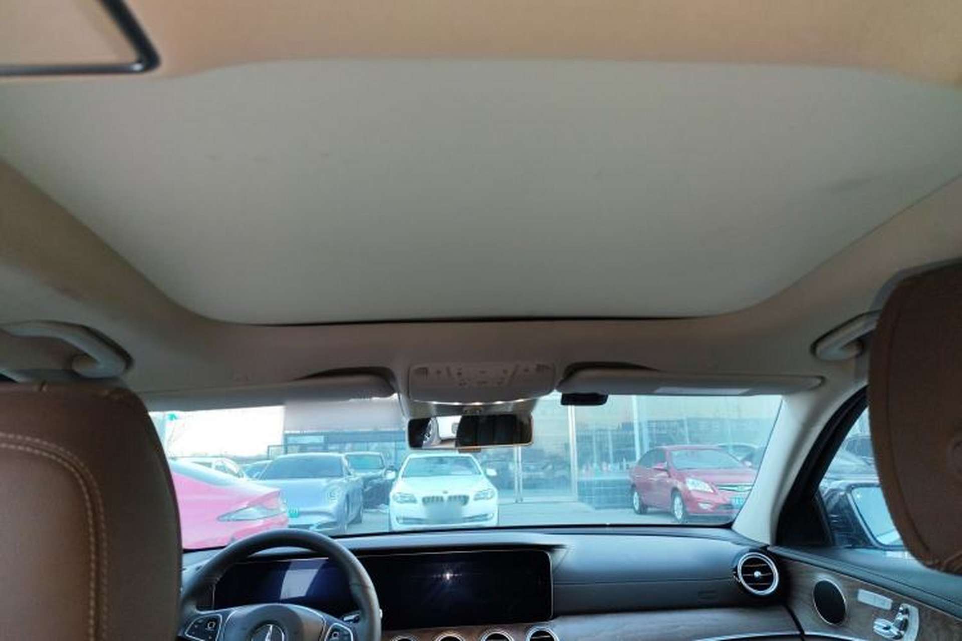 Used Mercedes-Benz E-Class 2017 E 320 L 4MATIC Headliner
