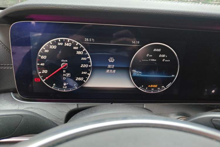 Used Mercedes-Benz E-Class 2017 E 300 L Sport Luxury Edition Instrument Cluster