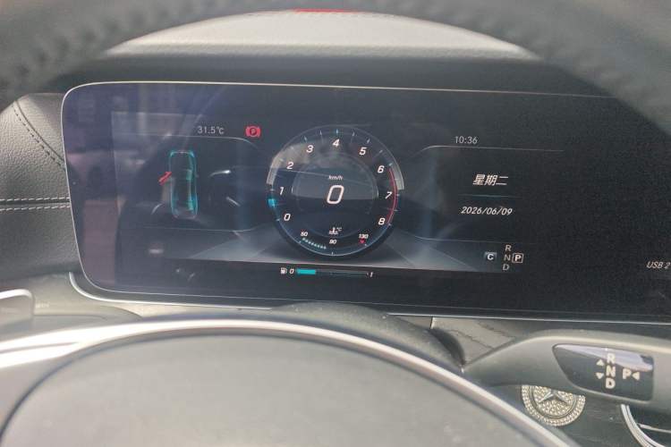 Used Mercedes-Benz E-Class 2017 E 300 L Sporty and Stylish Model Instrument Cluster