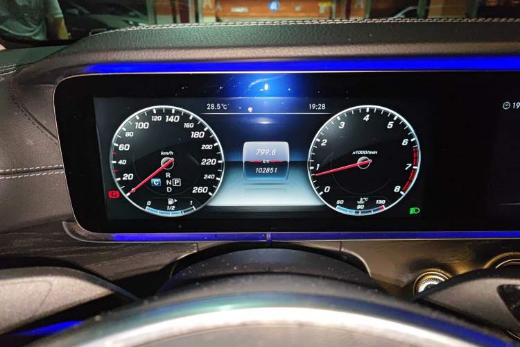 Used Mercedes-Benz E-Class 2017 E 300 L Sporty and Stylish Model Instrument Cluster