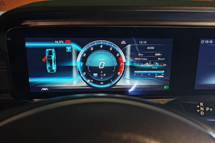 Used Mercedes-Benz E-Class 2017 E 320 L 4MATIC Instrument Cluster