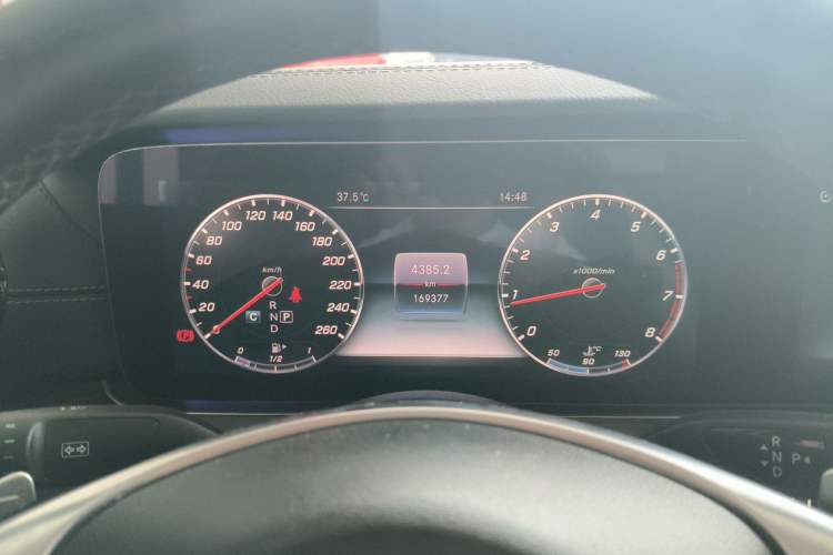 Used Mercedes-Benz E-Class 2017 E 300 L Sport Luxury Edition Instrument Cluster