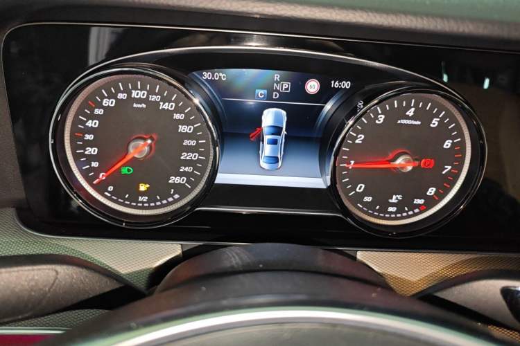 Used Mercedes-Benz E-Class 2017 E 200 Sport 4MATIC Instrument Cluster