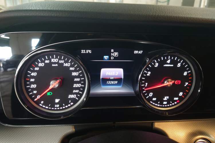 Used Mercedes-Benz E-Class 2017 E 300 Sport Edition Instrument Cluster